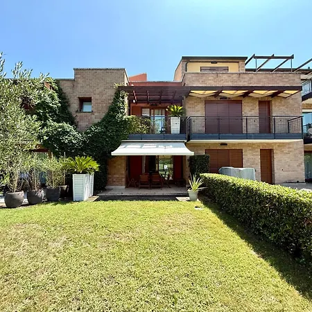 Appartamento Family Golf 17 Carraro Immobiliare *